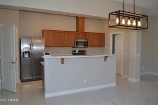 Photo #6: 6312200 Listing