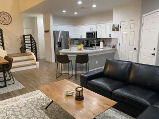 Photo #2: 6312299 Listing