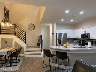 Photo #3: 6312299 Listing