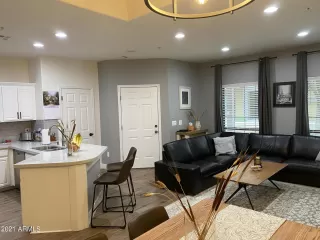 Photo #6: 6312299 Listing