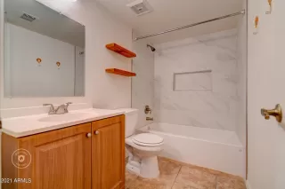 Photo #6: 6312735 Listing