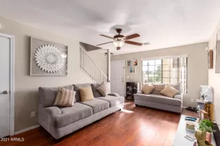 Photo #4: 6312847 Listing