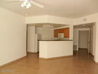 Photo #4: 6312949 Listing 