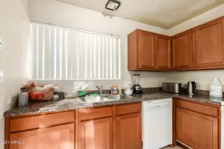 Photo #6: 6312997 Listing 