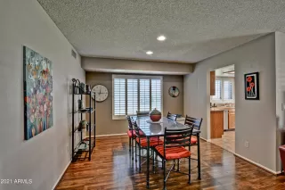 Photo #5: 6313057 Listing 