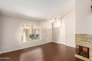 Photo #6: 6313210 Listing