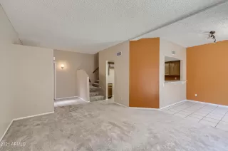 Photo #5: 6313217 Listing 