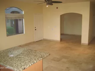 Photo #3: 6313290 Listing