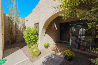 Photo #6: 6313310 Listing