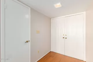 Photo #4: 6313418 Listing