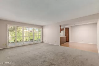 Photo #5: 6313418 Listing