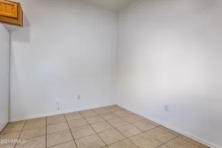 Photo #5: 6313419 Listing 