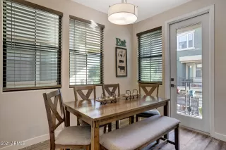 Photo #5: 6313467 Listing 