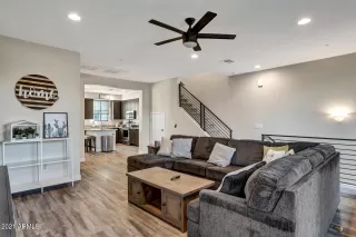 Photo #6: 6313467 Listing 