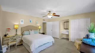 Photo #6: 6313479 Listing