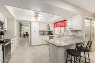 Photo #3: 6313532 Listing 