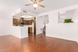 Photo #6: 6313544 Listing 