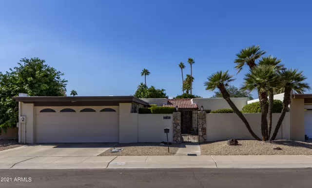 MLS: 6313864 Condo For Sale