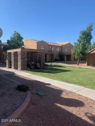 Photo #3: 6313934 Listing