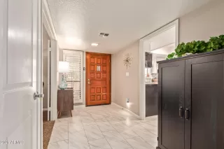 Photo #2: 6313996 Listing