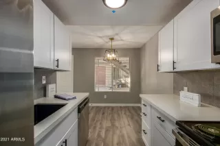 Photo #1: 6314000 Listing