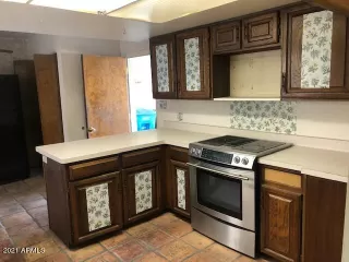 Photo #3: 6314440 Listing