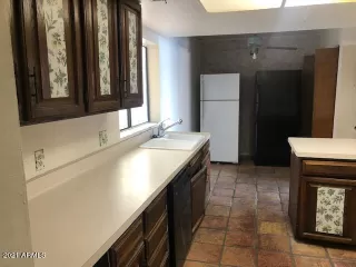 Photo #4: 6314440 Listing