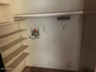 Photo #5: 6314440 Listing