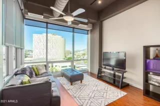 Photo #1: 6314526 Listing 