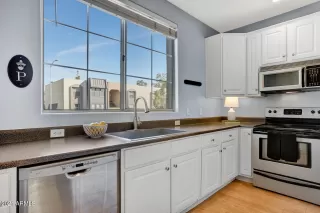 Photo #6: 6314635 Listing