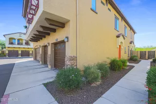 Photo #3: 6314678 Listing