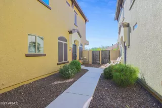 Photo #4: 6314678 Listing