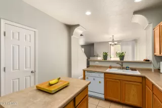 Photo #5: 6314732 Listing 