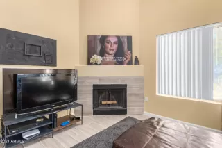 Photo #4: 6314790 Listing