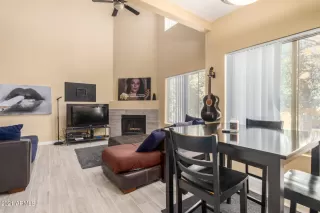 Photo #5: 6314790 Listing