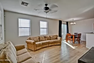 Photo #2: 6314870 Listing