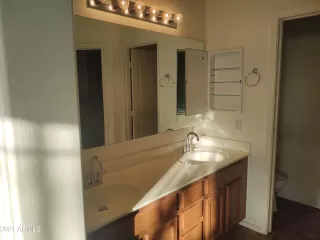 Photo #6: 6315005 Listing 