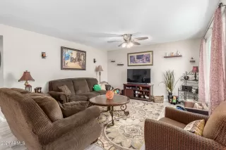 Photo #2: 6315070 Listing 