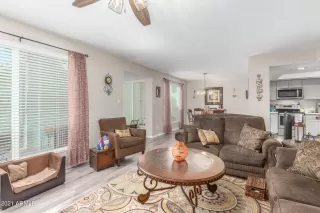 Photo #4: 6315070 Listing 