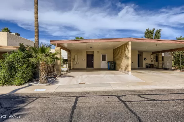 MLS: 6315100 Condo For Sale