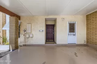 Photo #4: 6315100 Listing