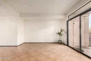 Photo #3: 6315199 Listing