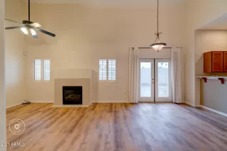 Photo #4: 6315408 Listing