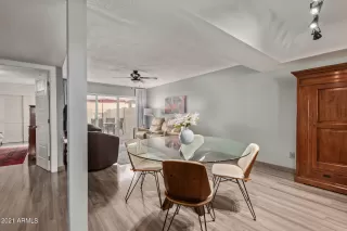 Photo #5: 6315452 Listing 