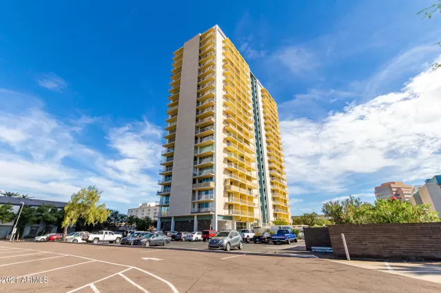 MLS: 6315456 Condo For Sale