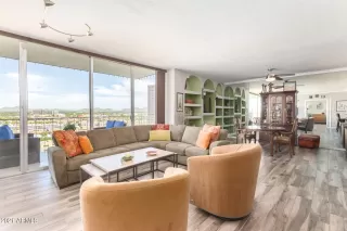 Photo #2: 6315456 Listing