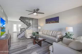 Photo #3: 6315484 Listing