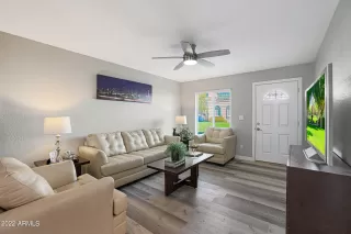 Photo #4: 6315484 Listing