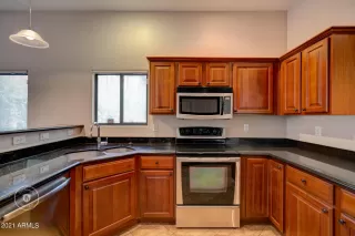 Photo #3: 6315552 Listing