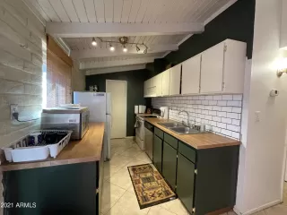 Photo #5: 6315830 Listing 